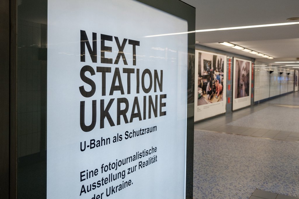 Ströer zeigt Ausstellung “Next Station Ukraine” in Hamburg