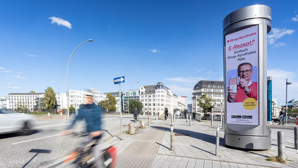 Shop Apotheke: Mehr Reichweite mit Public Video